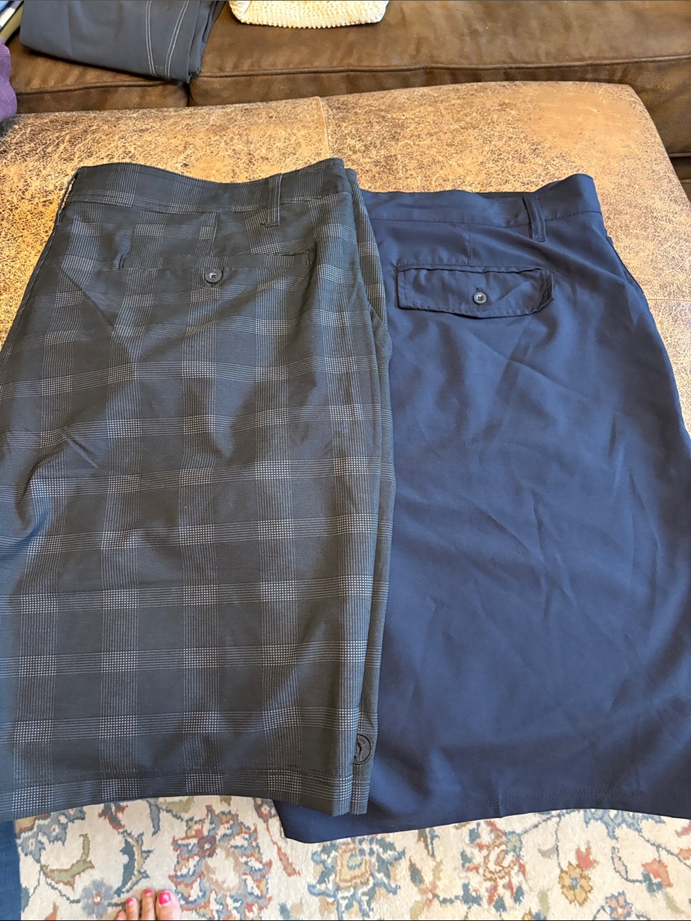OP Navy Solid and Hang Ten Charcoal Plaid Men's Shorts